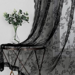 Blomsterprintede Sorte, Transparente Blondegardiner Til Stuen