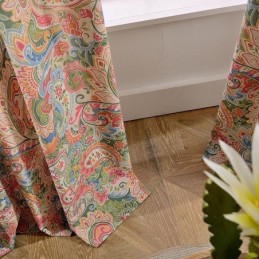 Amerikansk Antik Gardin Skræddersyet Gardinstof I Kontrastfarvet Blomsterprint Til Soveværelset