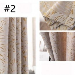 Moderne Mørklægningsgardiner I Jacquard Til Stuen, Specialfremstillet Efter Mål