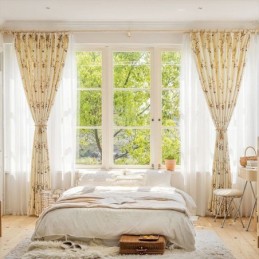 Gardiner Med Amerikansk Blomsterprint Og Mørklægningsgardiner
