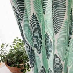 Gardin Med Bladprint, Målrettet Gardin I Nordisk Stil I Bomuld