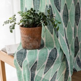 Gardin Med Bladprint, Målrettet Gardin I Nordisk Stil I Bomuld