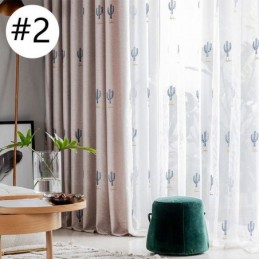 Gardiner I Børnestil Med Broderet Kaktus