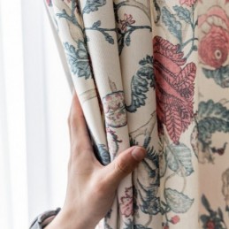 Gardin I Polybomuld, Specialfremstillet, Mørklægningsgardiner Med Amerikansk Blomsterprint