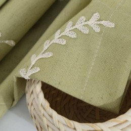 Mørklægningsgardiner I Bomuld Med Nordiske Grene, Broderet