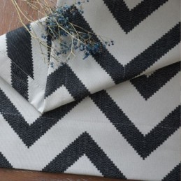 Luksuriøse Jacquard-Gardiner Med Bølgede, Striber Og Mørklægningsgardiner Til Stuen